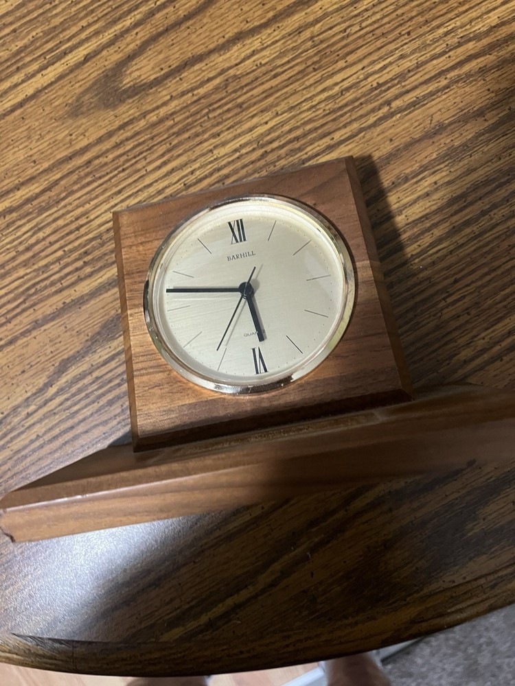 Barhill Desk Clock Quartz
