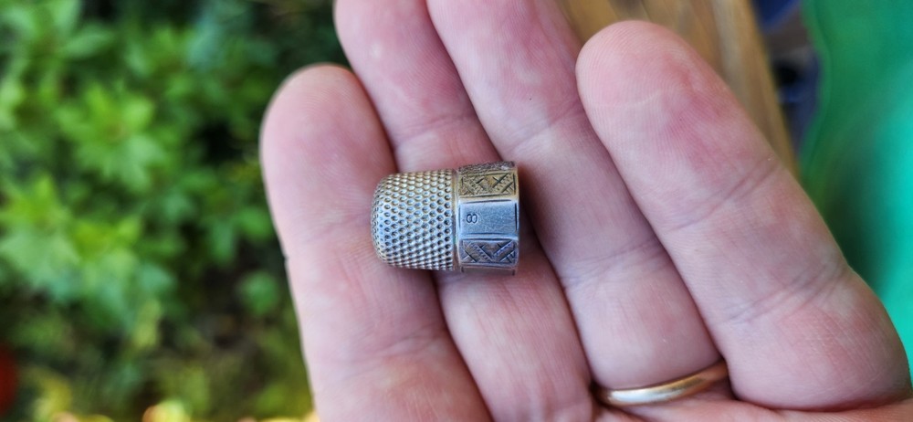 7 Thimble Lot 6 sterling Silver 1 Not Marked