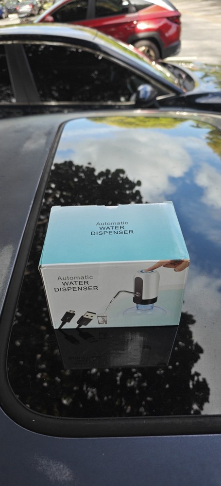 Automatic Water Dispenser With Cable Charger