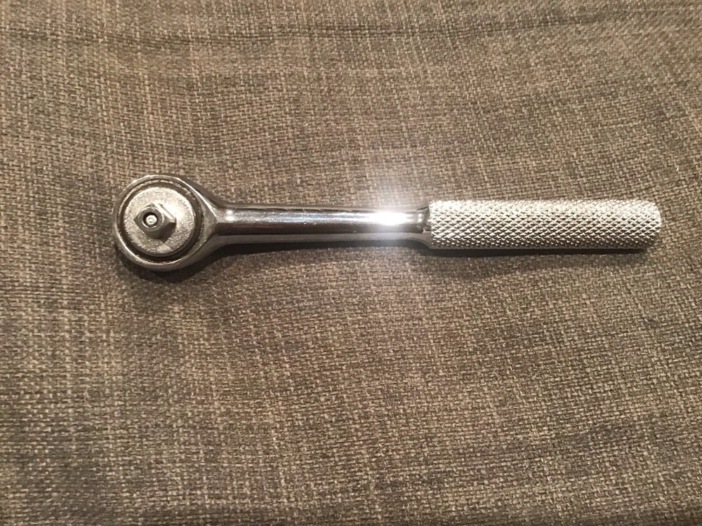 JENSEN TOOLS 1/4" PUSH BUTTON RELEASE ROUND HEAD RATCHET MADE IN USA 5”