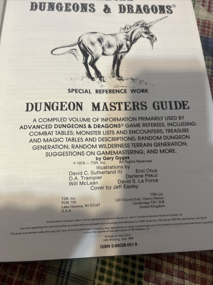 Advanced Dungeons and Dragons (Dungeon Masters Guide Gygax, Gary D&D
