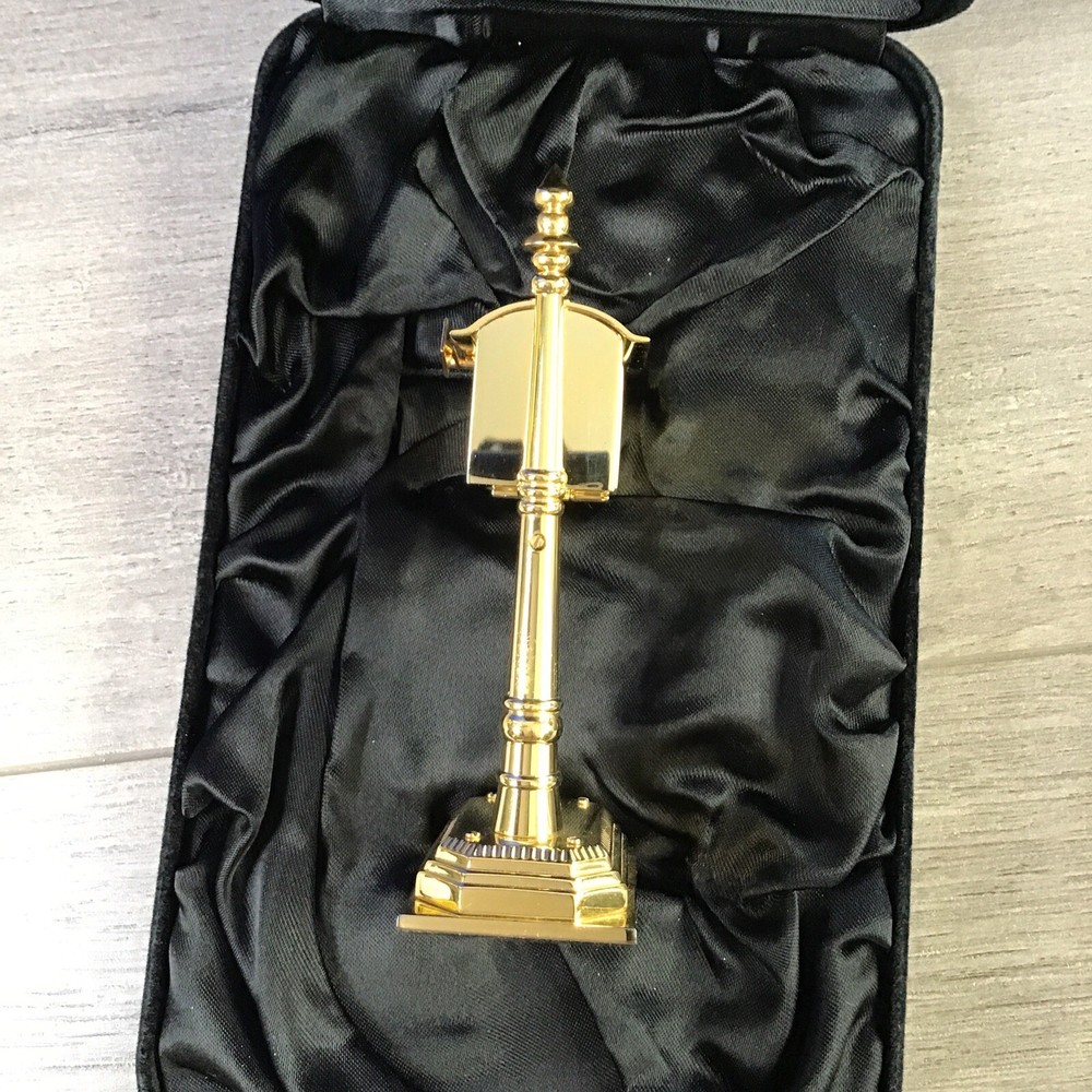 BULOVA SOLID BRASS MINI MAILBOX CLOCK B0411 4"