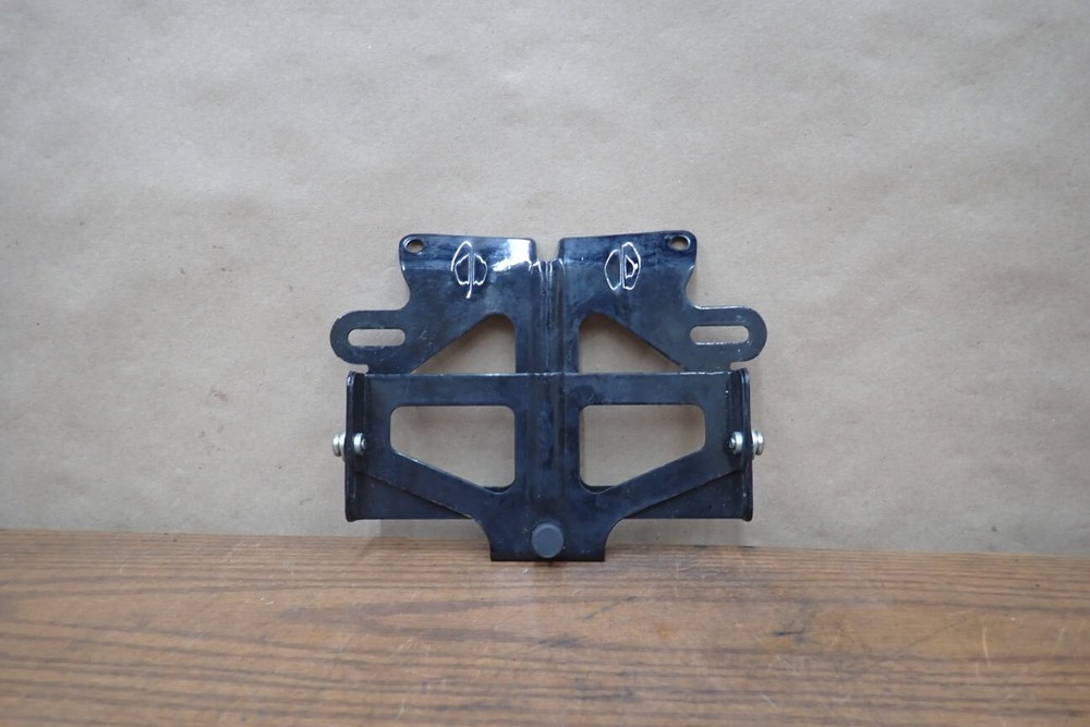 HARLEY DAVIDSON LICENSE PLATE TAG MOUNT