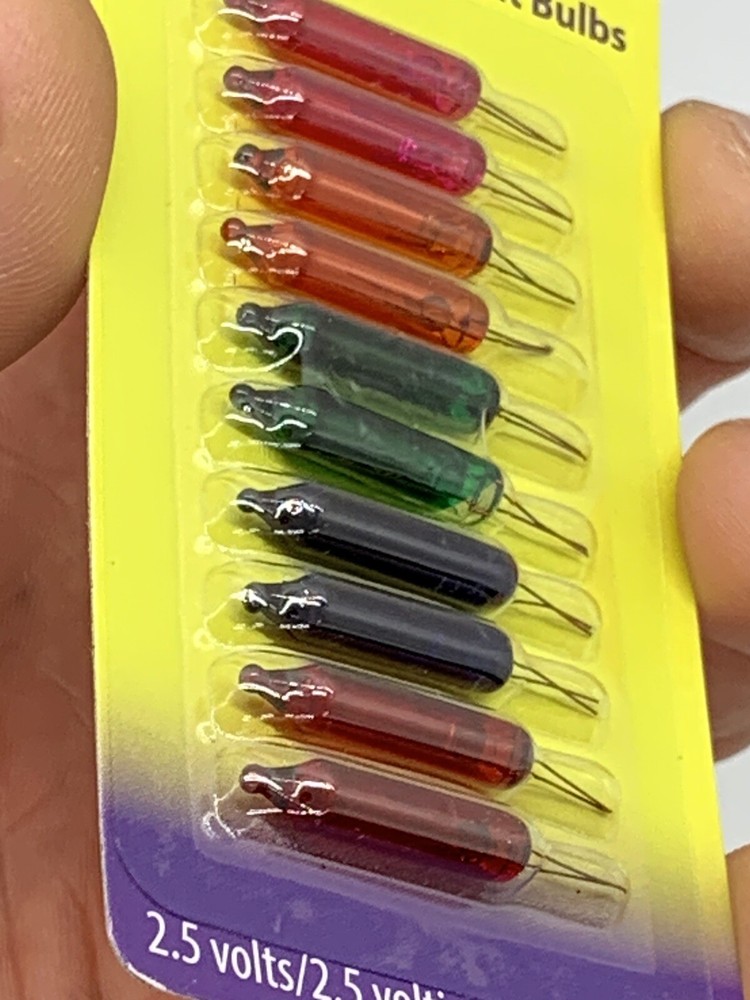 Light Keeper Pro 10-Pack Replacement Bulbs Colored 2.5V 170mA Christmas Tree