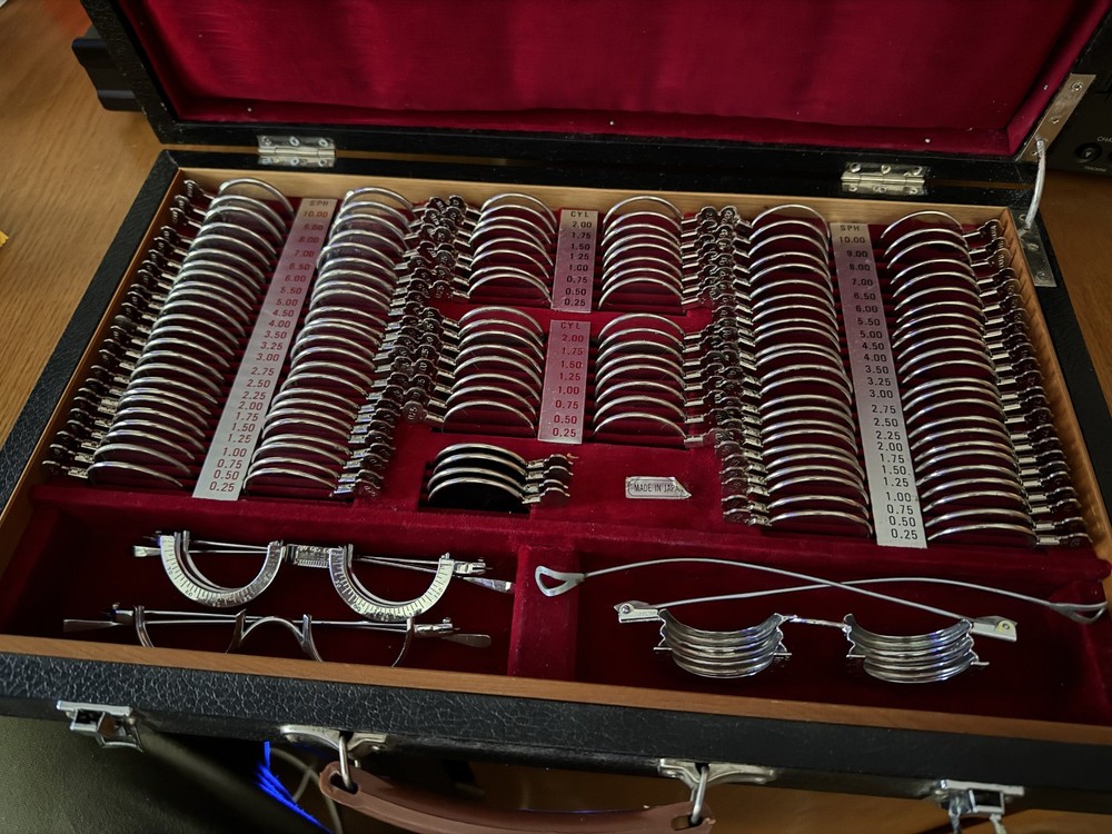 Vintage Optometrist tester kit