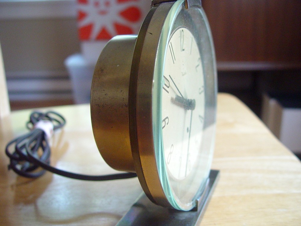 Westclox Oracle S6-E Electric Mantle Clock