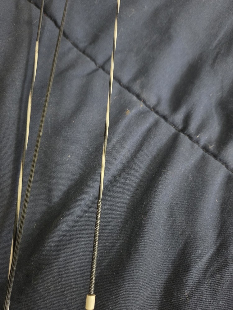 Used Genesis Compound Bow w/TruGlo Sight Starter Bundle