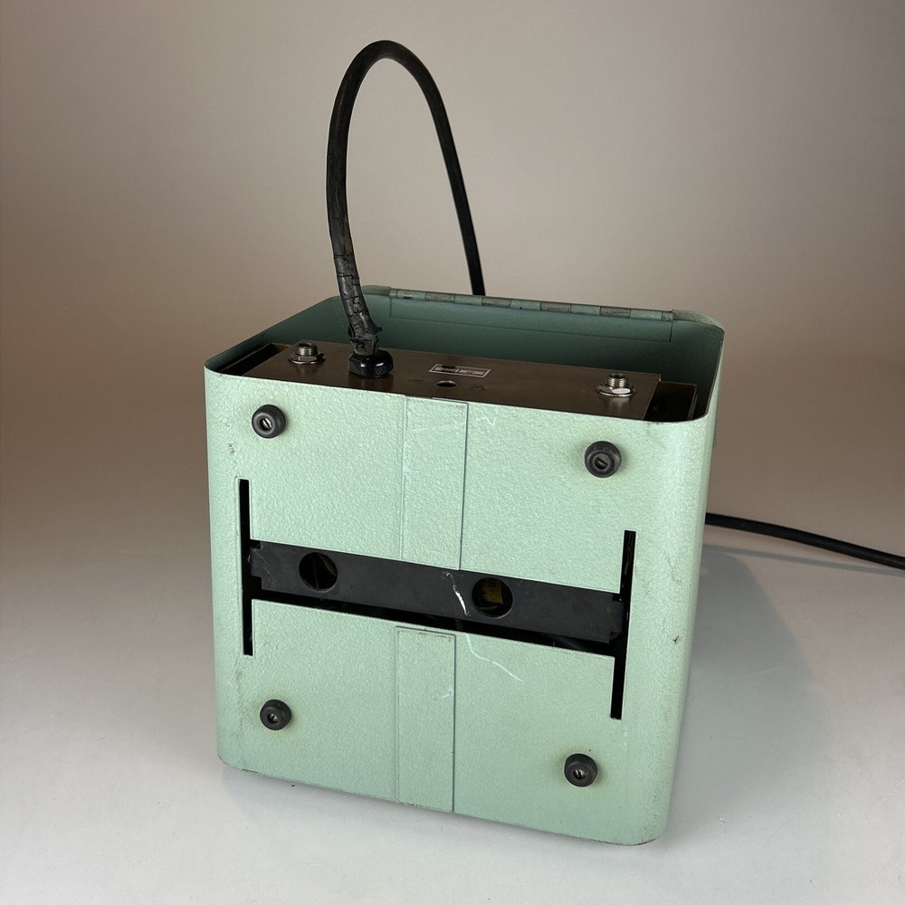 NARDA Model 441b VSWR Amplifier