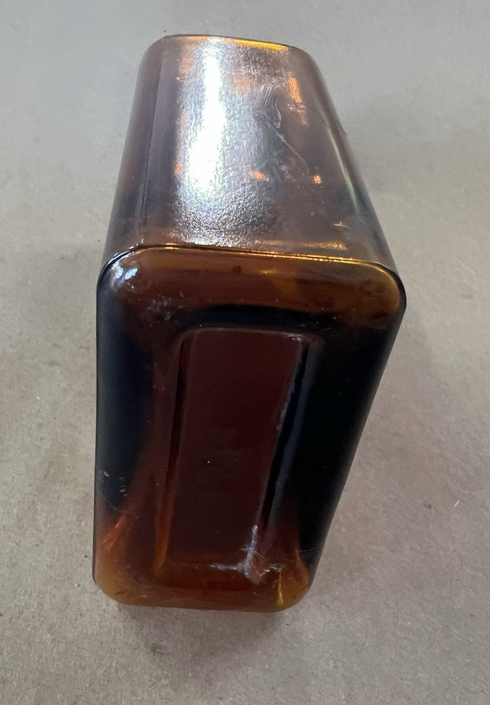 EMBOSSED Union Made V. E. Shields & Co Cincinnati Amber Bottle 5 1/2 " TALL