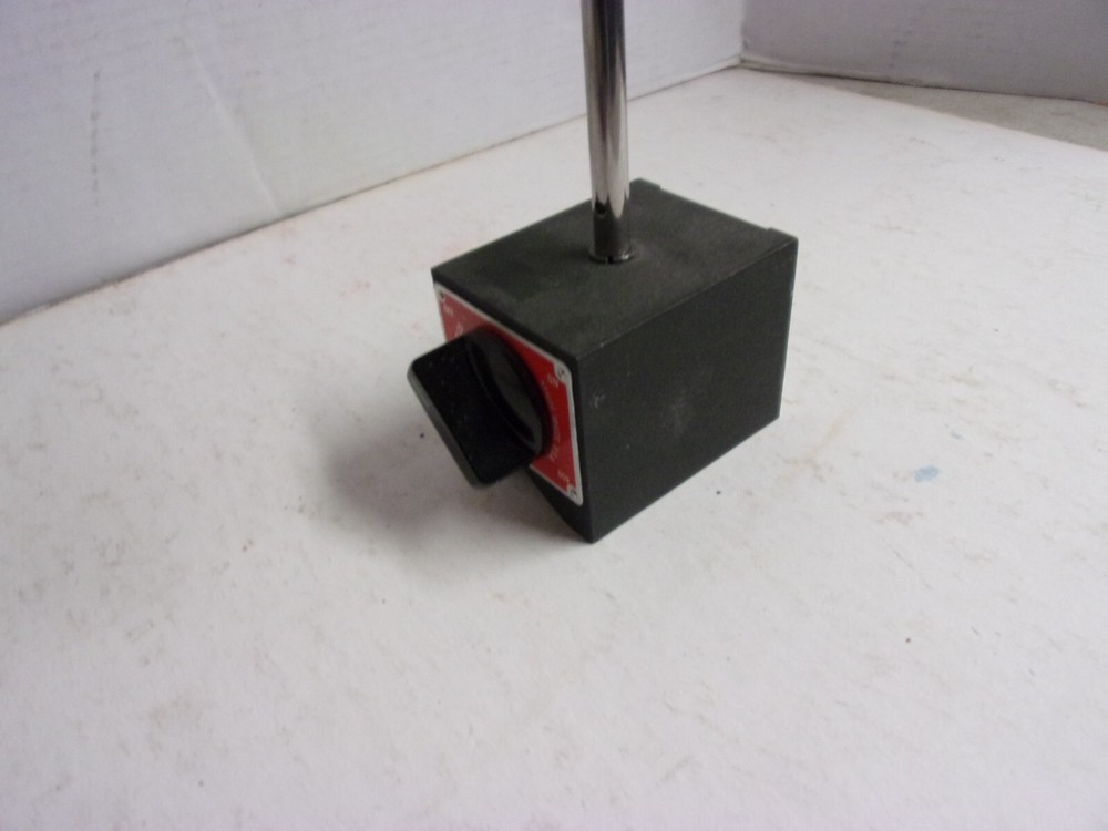 STARRETT #659 Magnetic Base & Post Assembly w/#25-145 Dial Indicator Used
