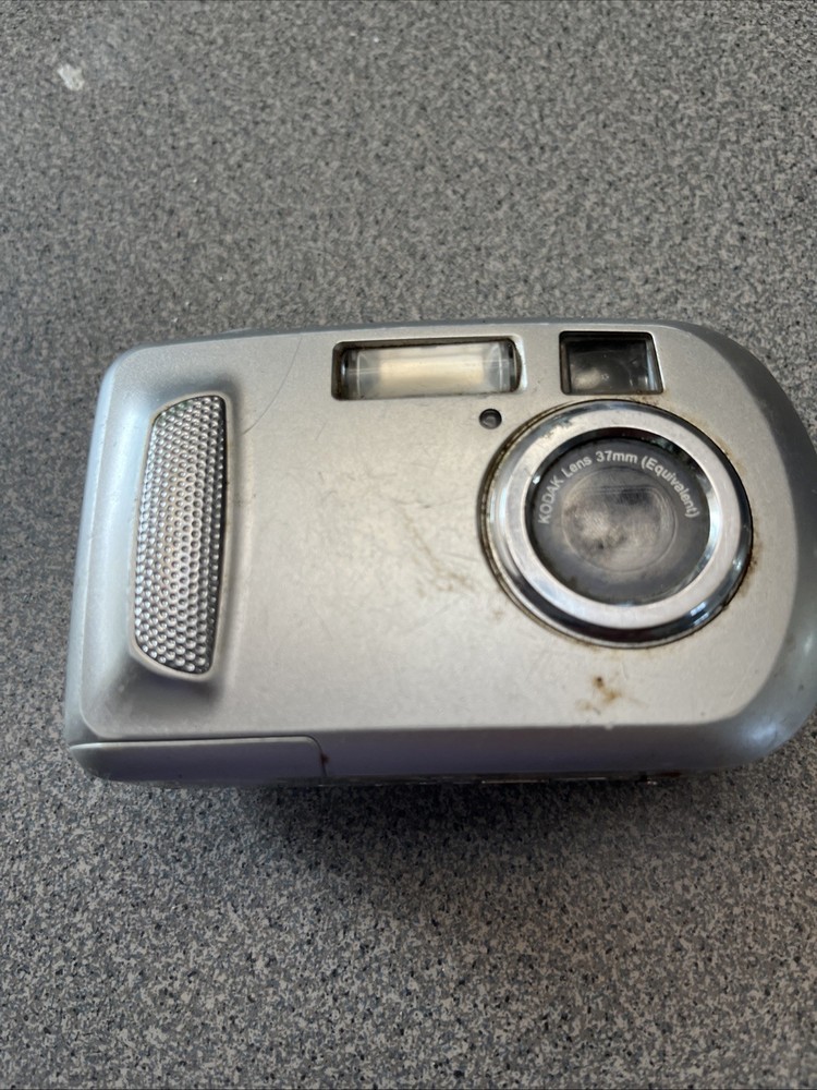Kodak 37 Mm Lens Camera Powers On