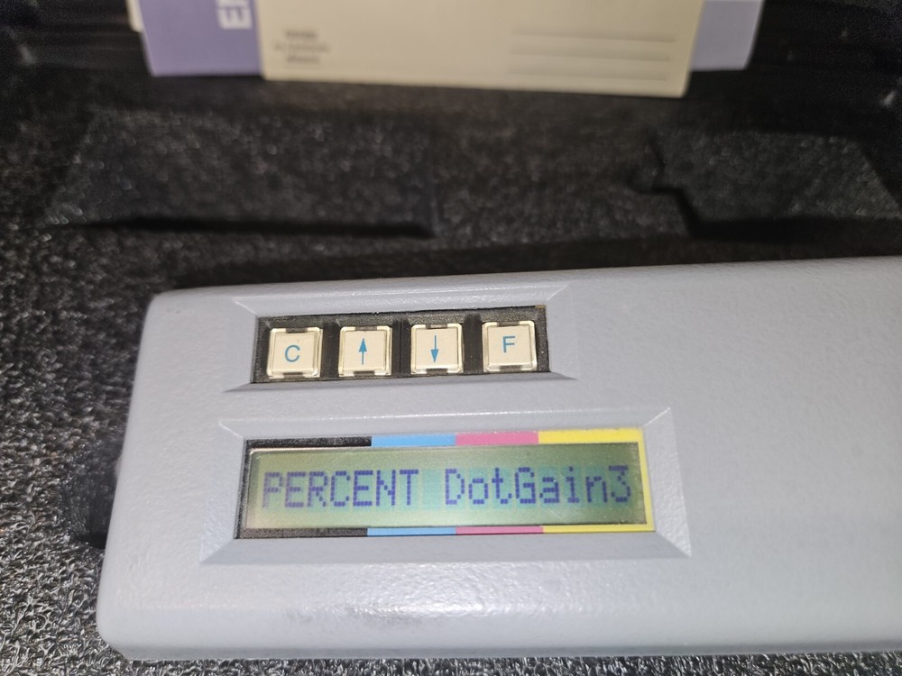Cosar 202 (200 Series) Reflection Densitometer Graphics Microsystems Inc w/ Case