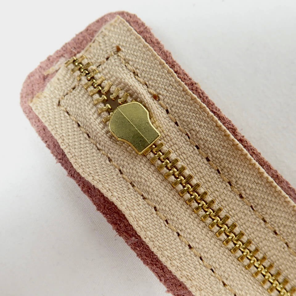 Genuine Leather Zipper (Large, 22×3cm), Beige