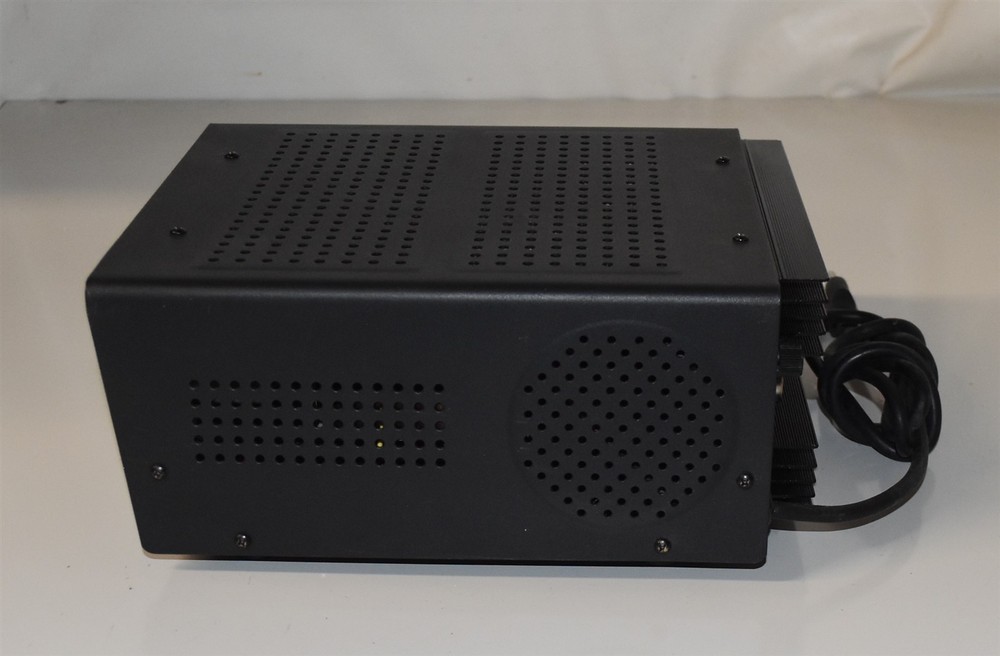 PYRAMID PS-26KX 25 Amp Power Supply!!