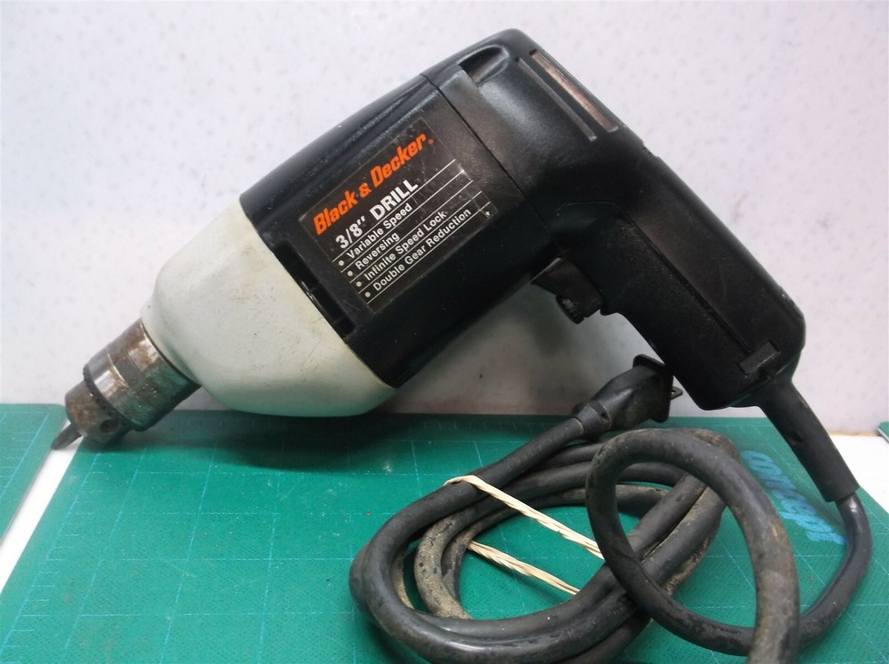 Vintage Black & Decker 3/8" Drill #7190 V. Speed Drill Trigger Lock Doesn't Work