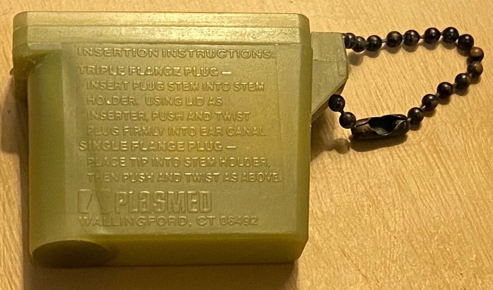 US Army Plastic Ear Plug Case, Rectangular with Ear Plugs