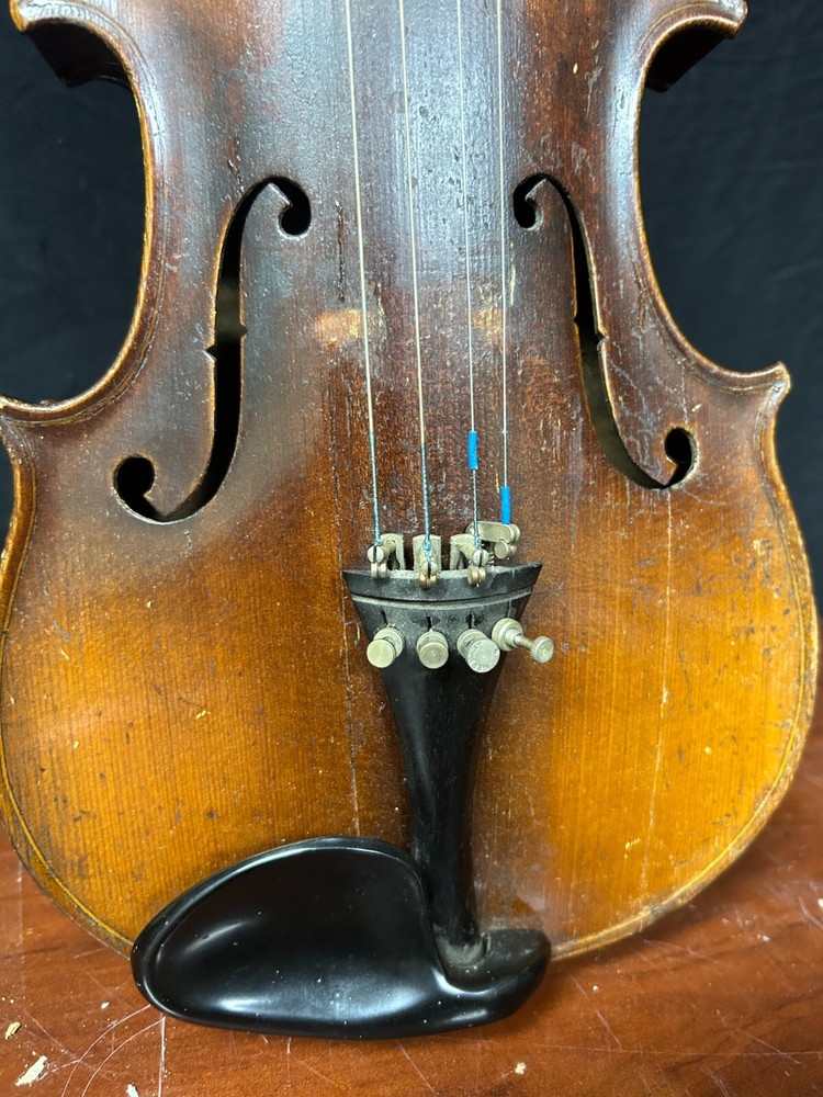 Unbranded Full-Size Violin (No Case)