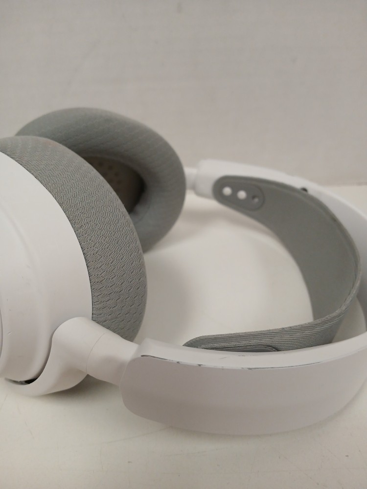 Steelseries Nova 7 Wireless Gen 2 Gaming Headset, White *READ*