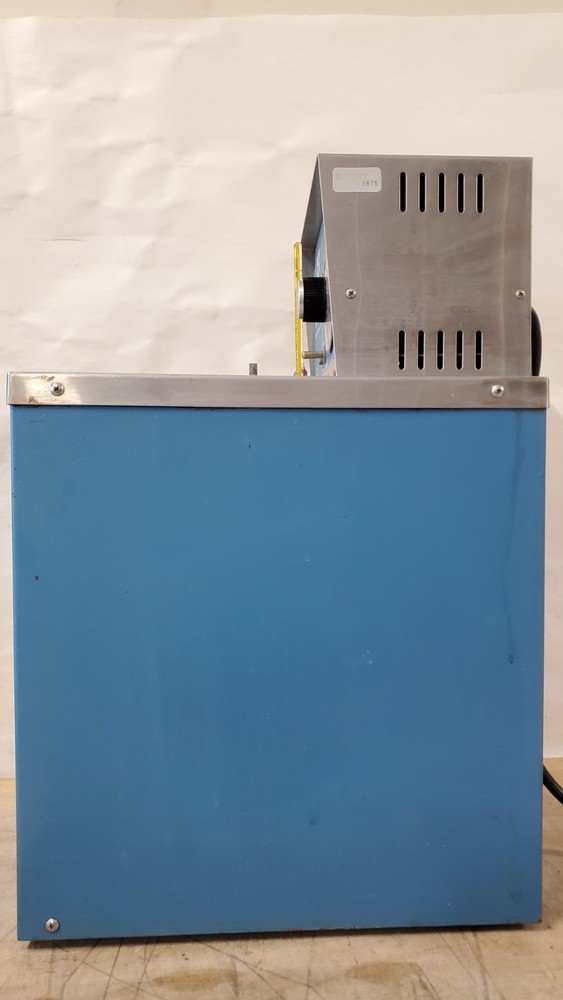 Neslab Endocal RTE-5B Heated/Refrigerated Bath Circulator - Works