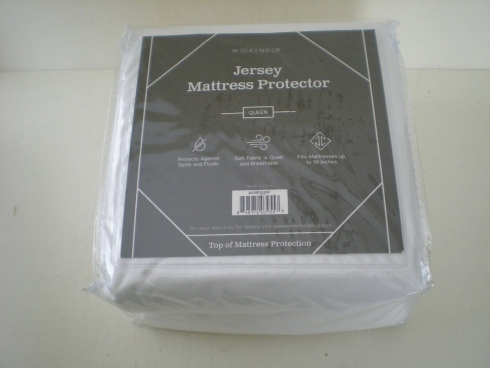 WEEKENDER Fitted Jersey Mattress Protector Choose Size Queen or full