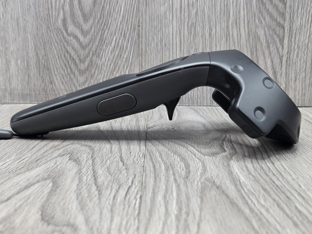 HTC Vive Virtual Reality VR Wand Controller Model 2PR7100