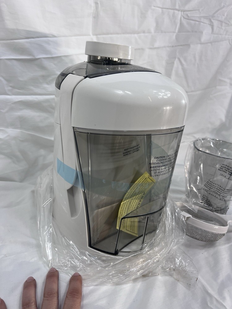 Pre-owned Hamilton Beach Juice Extractor Model 67811 Type CJ09