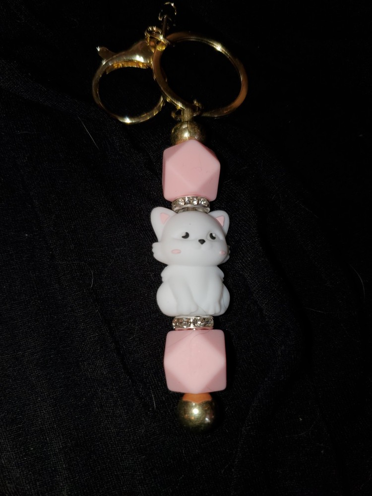 Beaded Key Chain Hand made, White Kitten