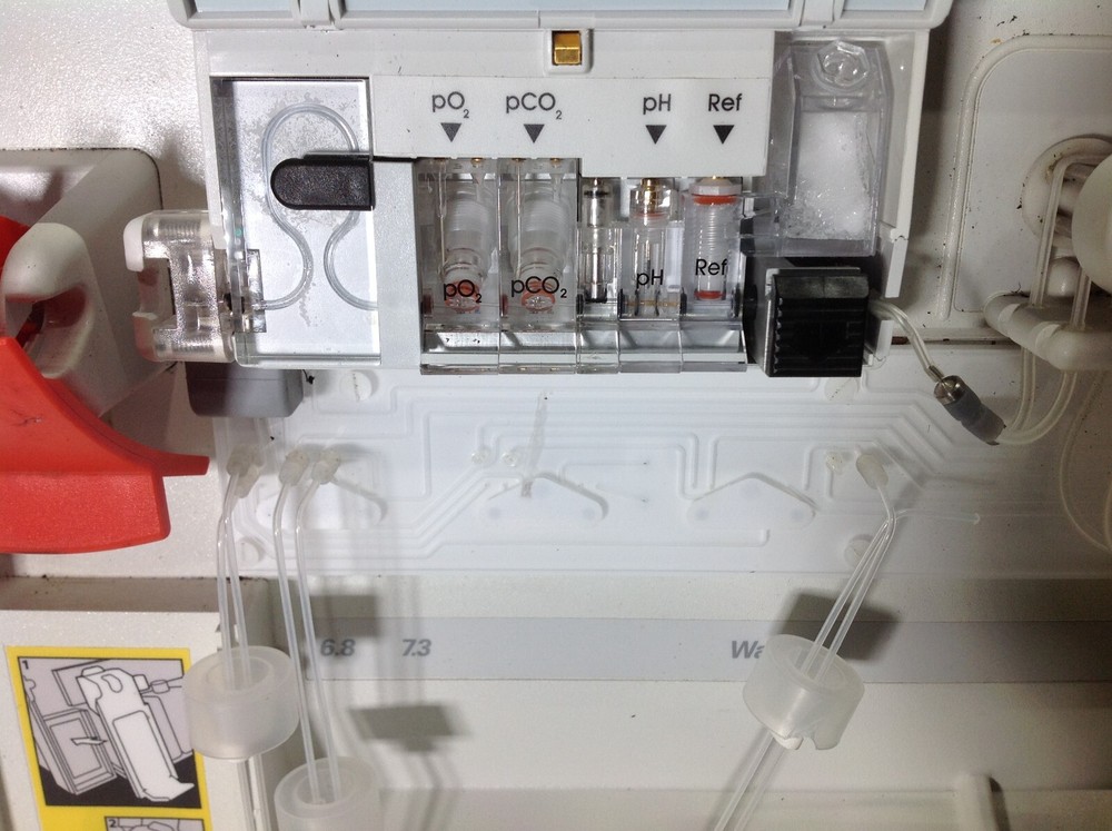 SIEMENS BAYER RAPIDLAB 248 GAS ANALYZER