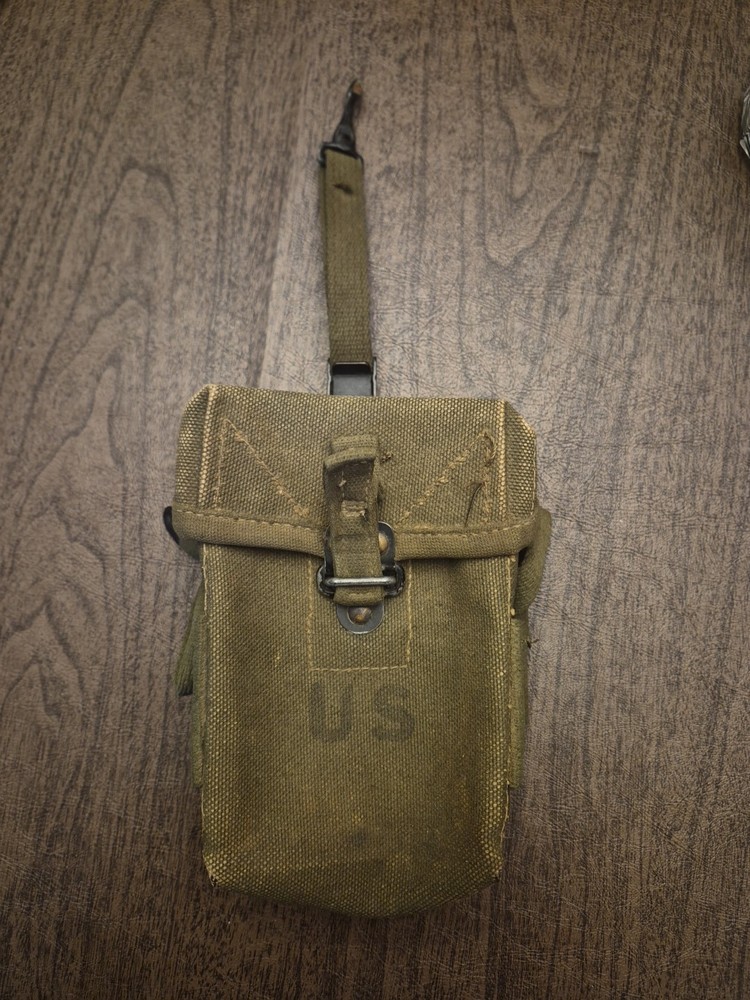 Authentic USGI M-56 Small Arms Ammunition Universal Webbed Pouch