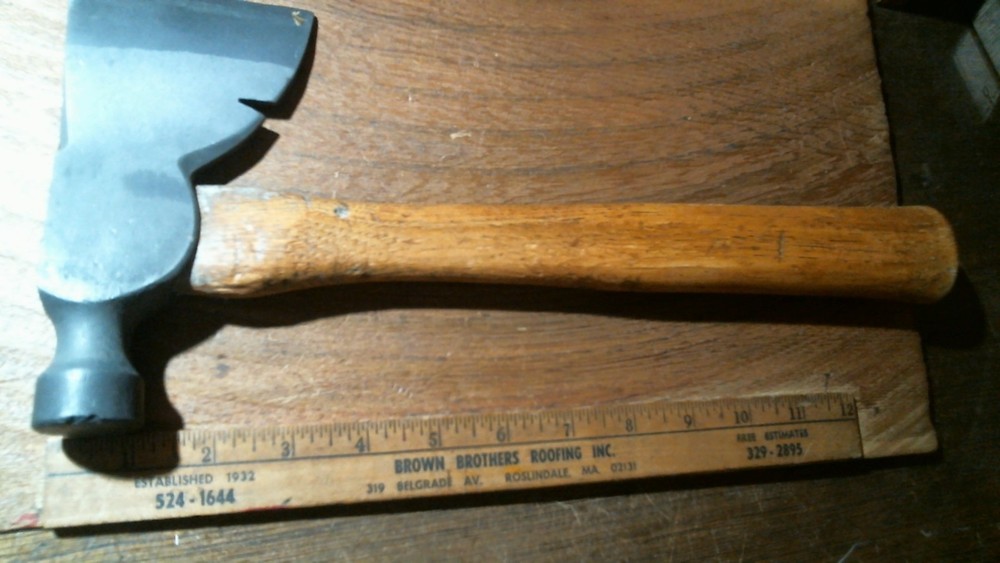 Plumb Carpenter Hatchet Hammer Axe Half Hatchet Original Handle?
