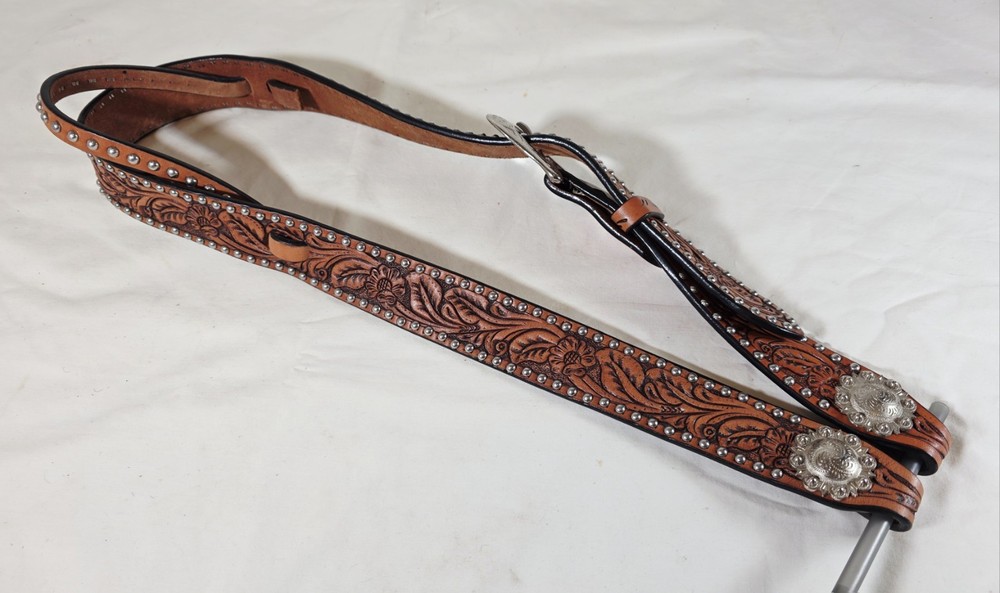 Loop One Ear Belt Style Headstall with Dots