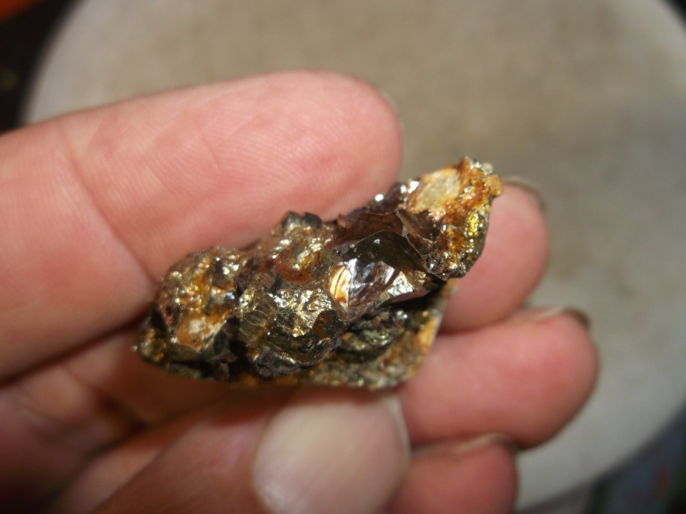 Gold, silver, copper, 84 grams samples ,ore high grade .