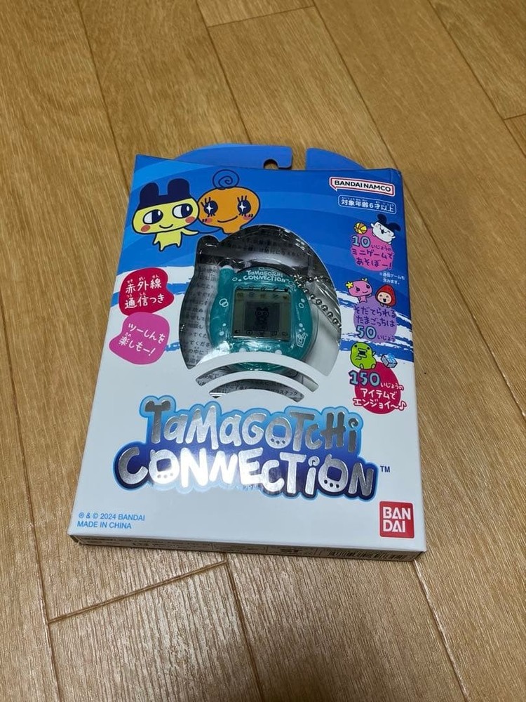 Tamagotchi Connection Melon Soda with selectable bonus