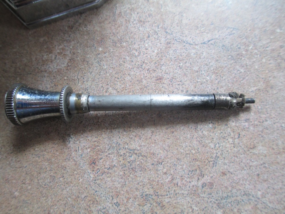 VINTAGE RONSON TOUCH-TIP LIGHTER TABEL BLACK ART DECO