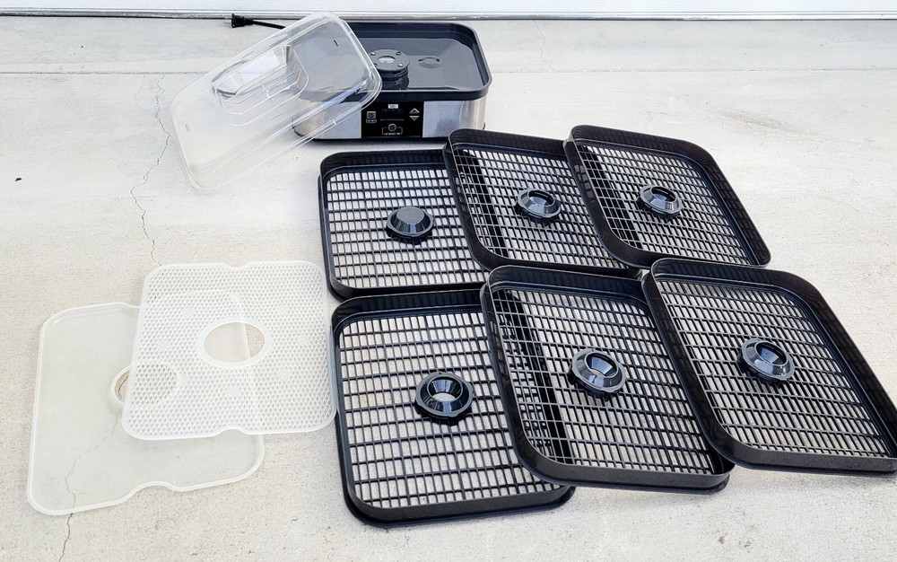 Weston 75-0401-W 6 Tray Digital Dehydrator