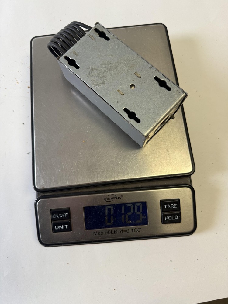 Johnson Controls PENN Temperature Control Thermostat 60-100F HVAC Sensor Switch