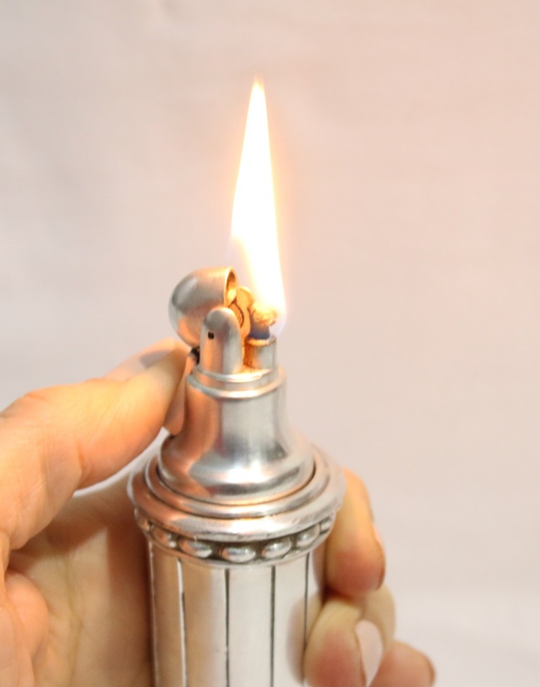 Vintage Silver Plate Ronson  "JUNO  " Table Lighter Working Condition