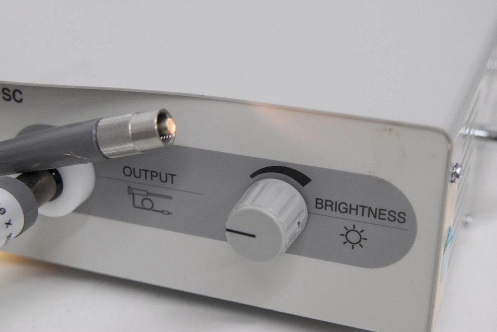 Olympus CLH-SC Halogen Light Source w/ O5.0x10.0ST Gray Light Guide