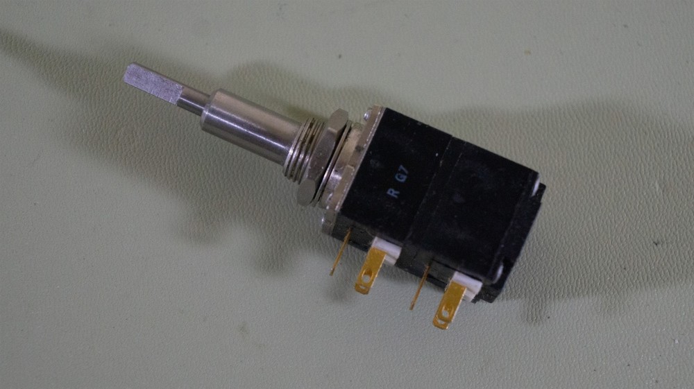 SCI Systems 010063-2AR Precision Variable Resistor Nonwire Wound - 5.5 kΩ Dual