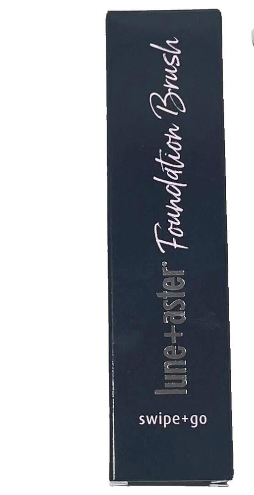 Lune+Aster Foundation Brush NIB (203)