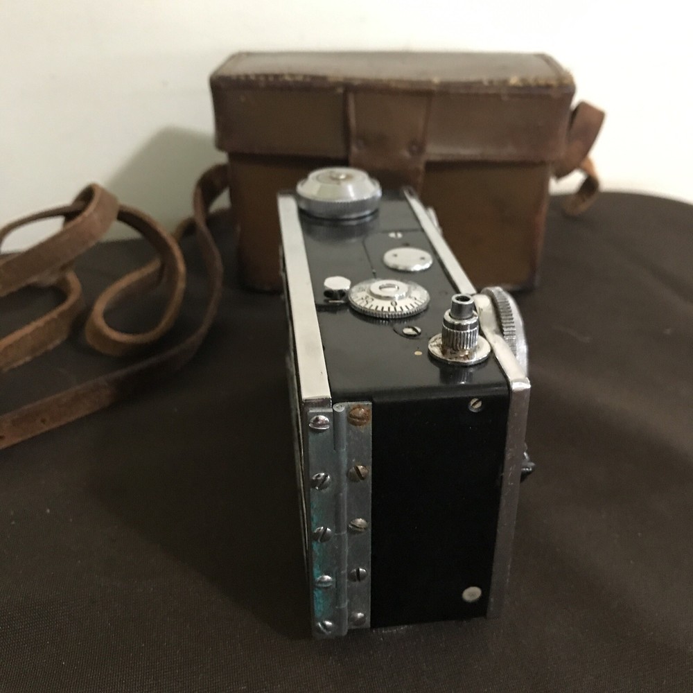 Vintage Argus Rangefinder Brick Camera with Case Estate Find Not Tested