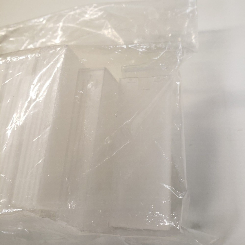 Fisherbrand™ Top-Opening Five-Slide Plastic Microscope Slide Mailer/Transporter