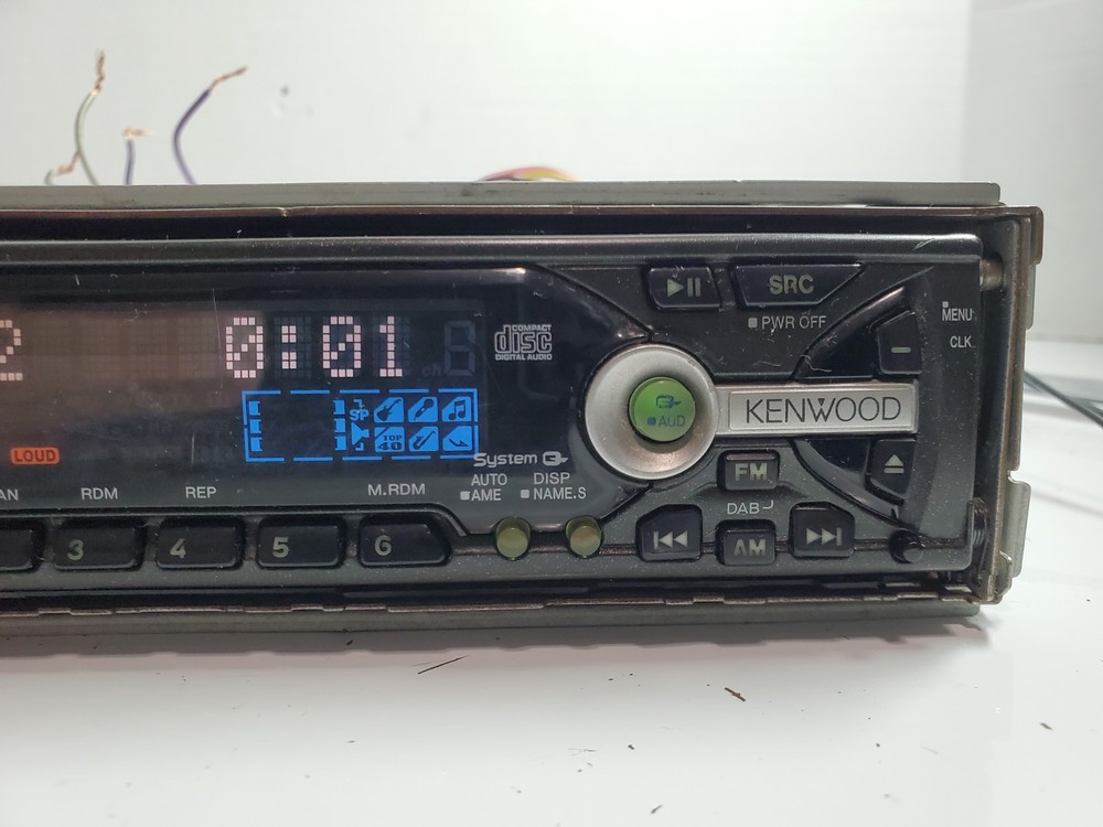 Kenwood KDC-516S Single DIN CD Player - Read Full Description