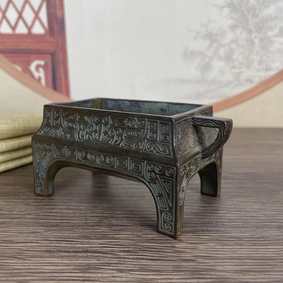 China Solid Copper 大明宣德年制 Four-legged Square Incense Burner Home Incense Holder