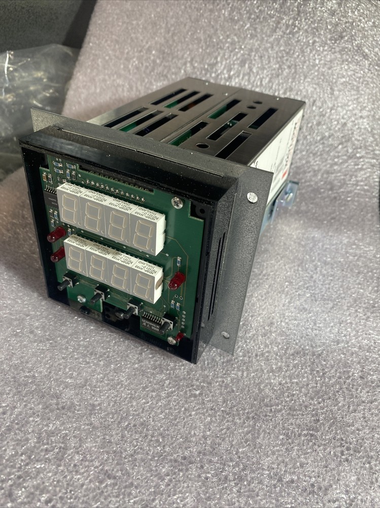 Watlow 942A DIGITAL PROCESS CONTROLLER -  942A-1CA9-AU00