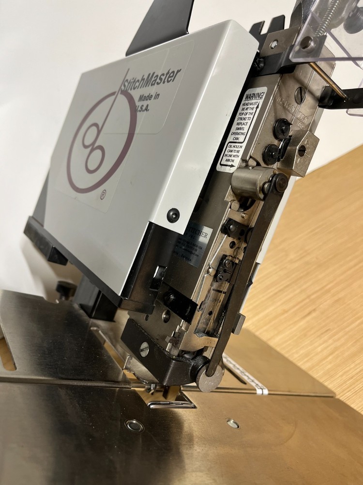 DeLuxe StitchMaster SM-A25