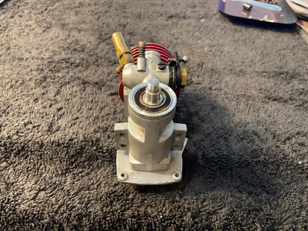 OPS .12 nitro engine fits Associated RC10GT