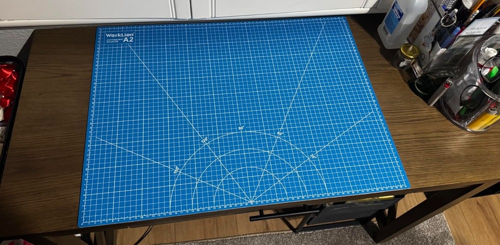 Extra Large 24"x36" Double-Sided Cutting Mat - Eco-Friendly & Scratch Resistant