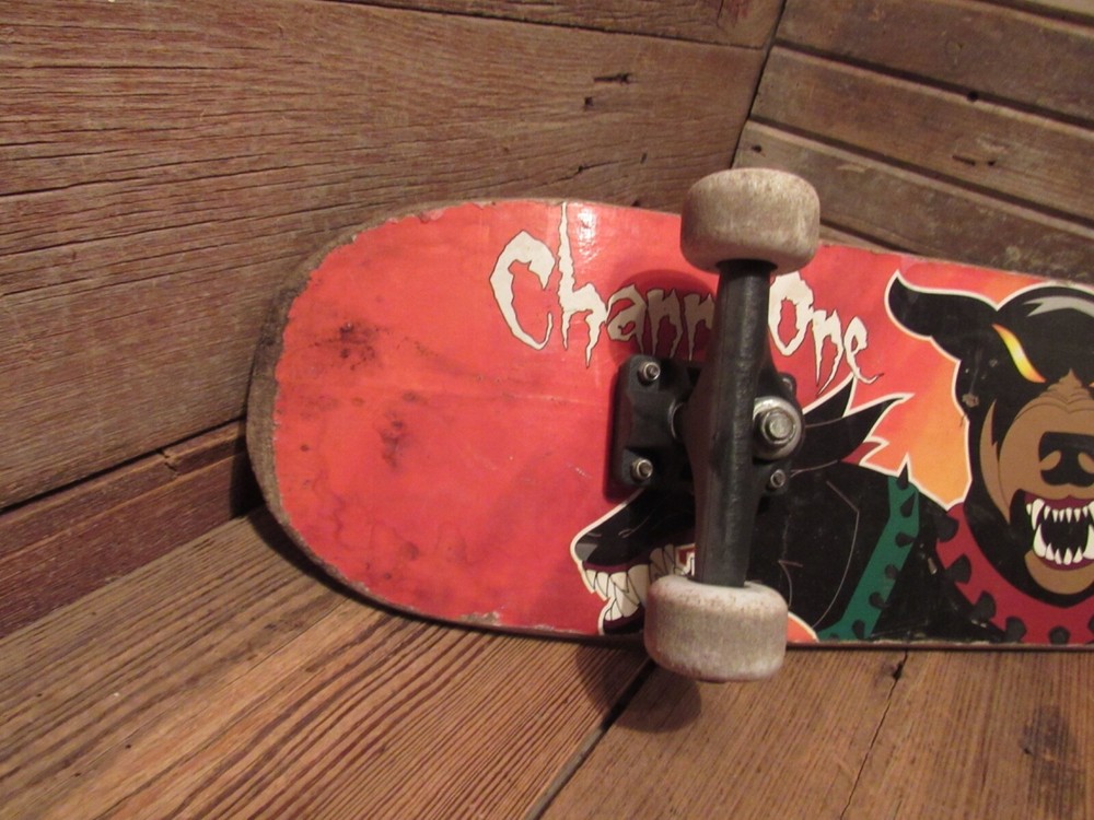 CHANNEL ONE "DOGS" Skateboard Complete