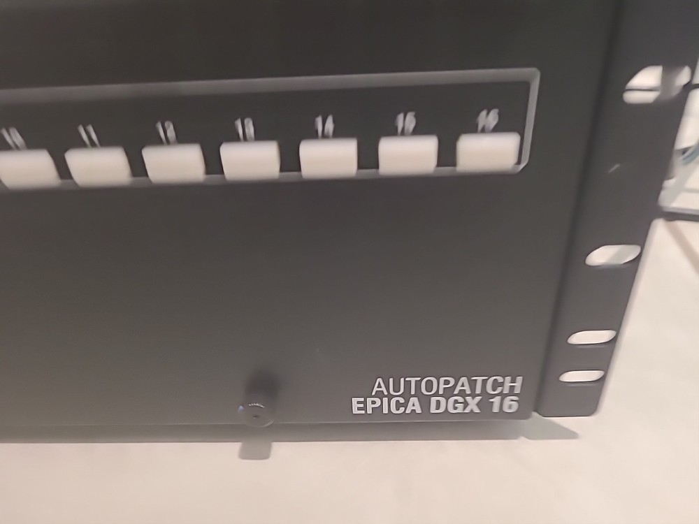 AMX AUTOPATCH EPICA DGX 16 DM SWITCH